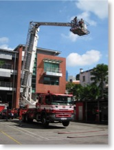 CDF_FireEngineWithPlatform